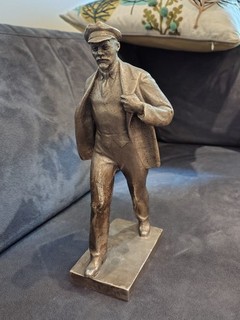 Russia USSR Lenin small metal desktop statue communist memorabilia
