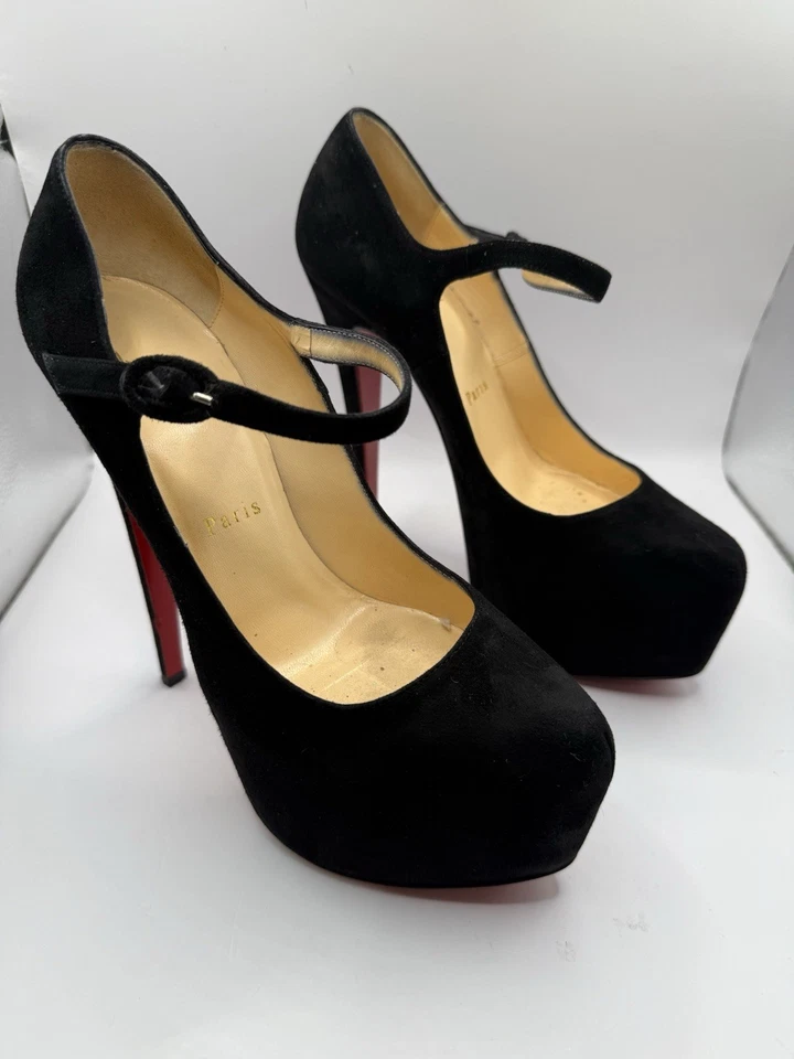 Christian Louboutin Dama Narciso Gamuza Tacón Alto Zapatos Negro Rojo Parte Inferior 7.5 EE. UU. Foto 2 de 4