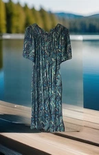 Go Softly Paisley Crinkle Midi House Dress Women's M Pockets Multicolor Lounge