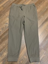 NWOT VRST Limitless Joggers Pants Mens Large 34x28.5 Light Green Tapered Flex