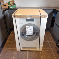 BRAND NEW MIELE 8kg A-Rated Washing Machine - CUMBRIA COLLECTION