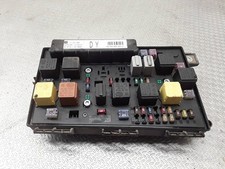 Opel Zafira B 2008 Diesel Sicherungskasten 13181658 DEV527599