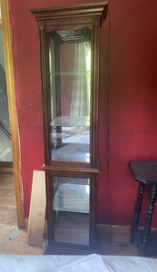  Pulaski Furniture Gallery III Curio Cabinet