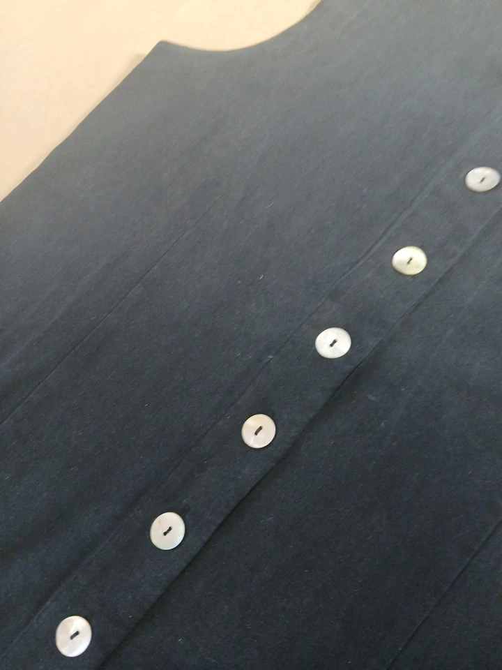 Maxi Vestido De Colección Norm Thompson Para Mujer S 100% Seda Negro Sin Mangas Botón Delantero Foto 3 de 4