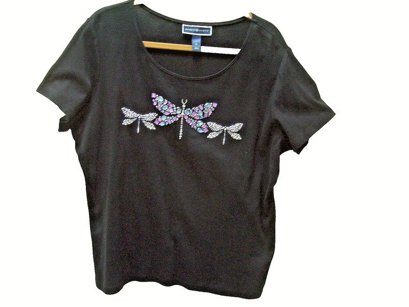 Karen Scott XL Black Cotton Top Short Sleeves 3 Jeweled Dragon Fly