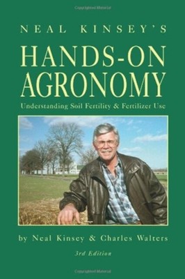  Hands-On Agronomie von Charles Walters 9781601730404 Taschenbuch Softcover
