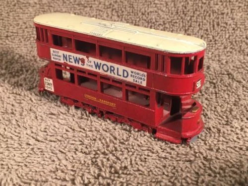 Matchbox Models of Yesteryear No 3 London Transport City Rail News of the World - Image 4 of 4