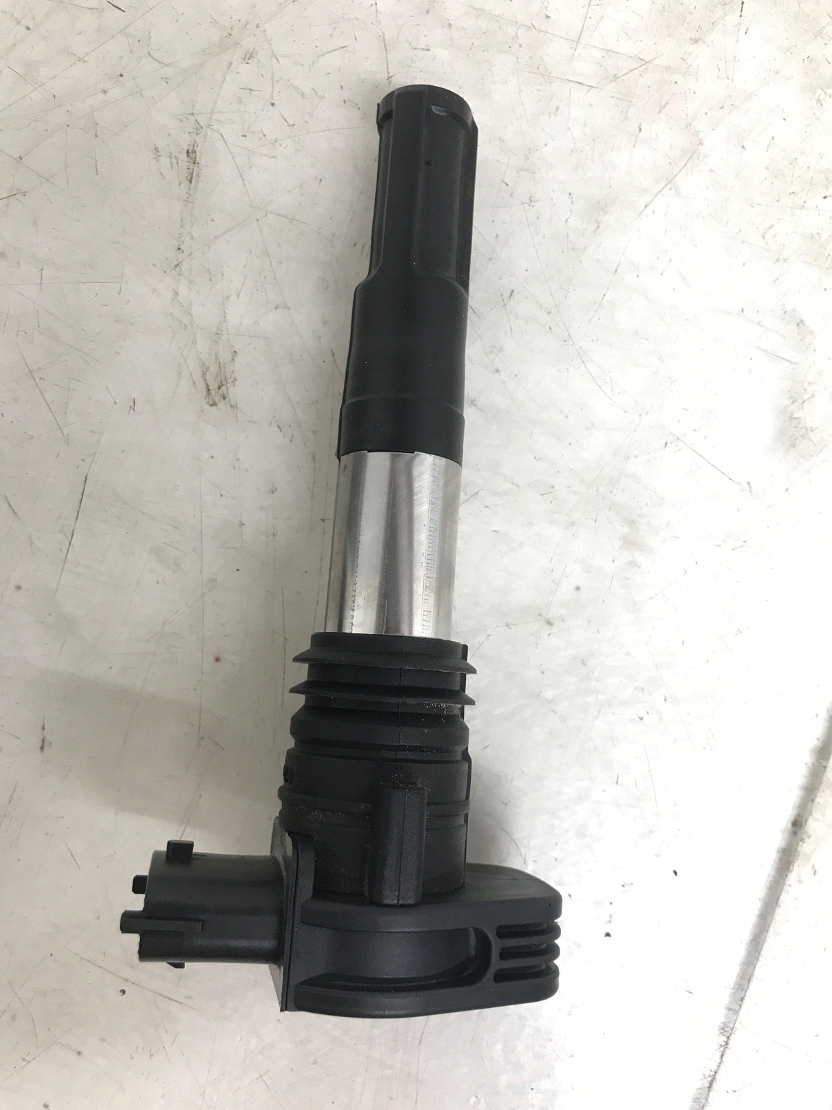 2017-2020 FERRARI GTC4LUSSO (F) ENGINE IGNITION COIL PACK 290850 OEM