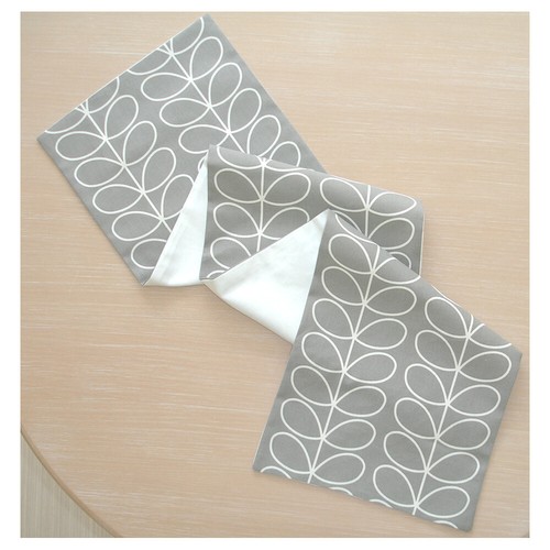 48" Silver Grey Table Runner 120cm Orla Kiely Linear Stem Silver 4ft Coffee - Picture 3 of 3