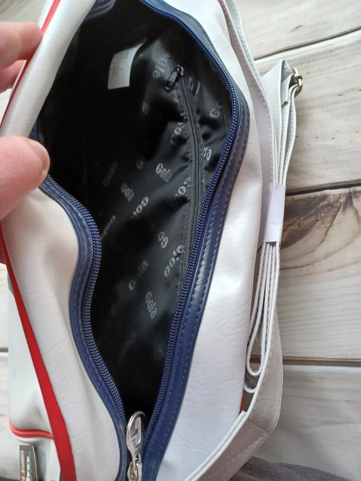 Bolsa carteiro Gola Classics Redford - Nova em folha com etiqueta - Branca - Preta - Vermelha - Imagem 3 de 3