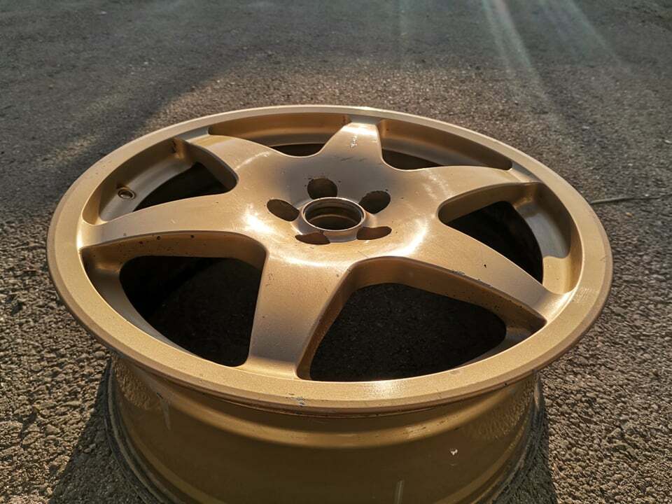 1 x Tecnomagnesio rally wheel 7.5x18 5x100 racing magnesium 1 x Tecnomagnesio rally wheel 7.5x18 5x100 racing magnesium