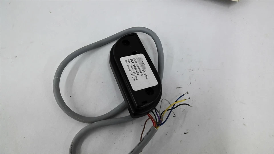 Linear AM-DPR Proximity Reader - Image 2 of 4