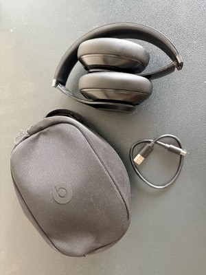 Beats Studio Pro Bluetooth Noise Cancelling Headphones Condition