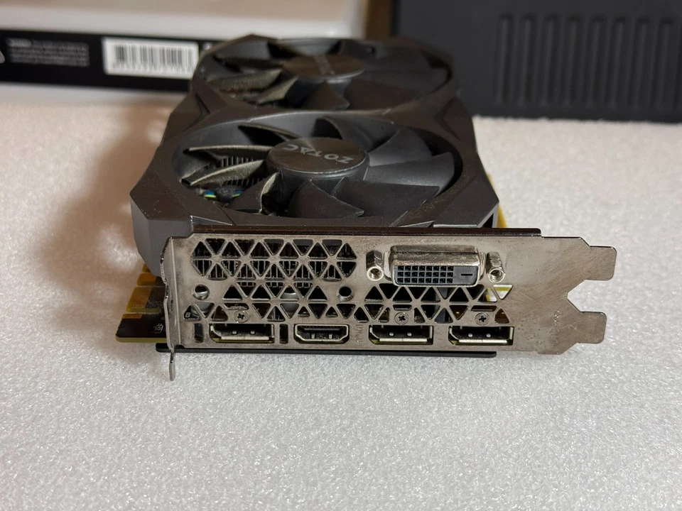 ZOTAC NVIDIA GeForce GTX 1080 Ti 11GB GDDR5X Graphics Card - ZT-P10810D-10P - Image 4 of 4