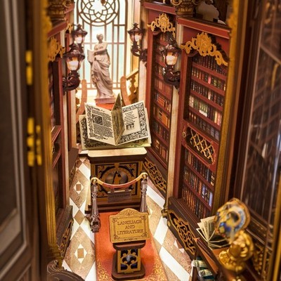 DIY 3D Book Nook Kit: Library of Wonders 258 pc LIGHTS UP MAGIC BOOKSHELF effect