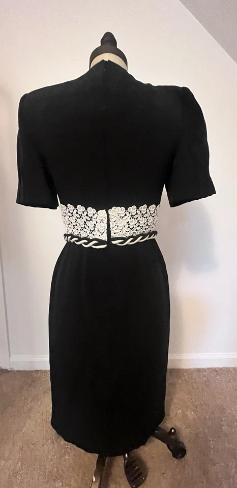 De Colección Saks Fifth Avenue Elegante Seda Bordado Hecho en Italia, Vestido Connoisseur Foto 4 de 4