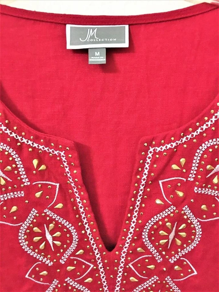 J M COLLECTION RED TUNIC BLOUSE WHITE EMBROIDERY GOLD SPARKLE BEADS Sz M NWOT - Image 3 of 4