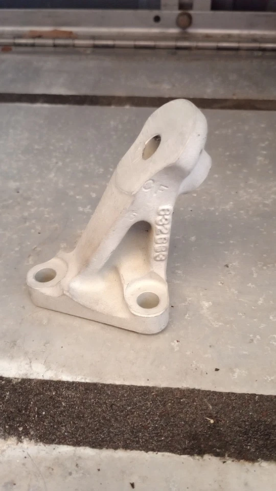 Кронштейн крепления двигателя 632663 Continental IO-470-V прочитайте описание - Изображение 2 из 4