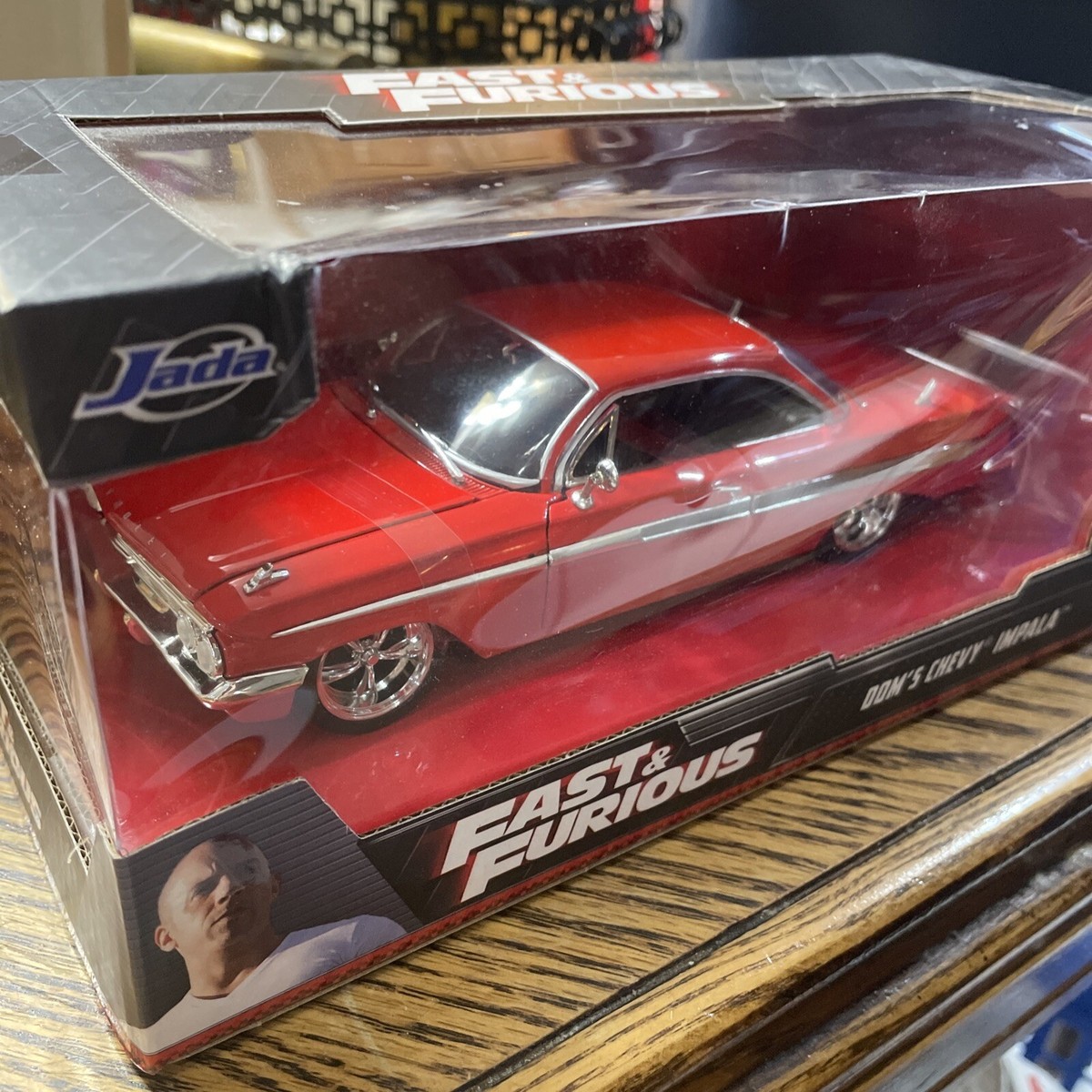 Jada Fast and Furious 1/24 scale Dom's Chevy Impala with