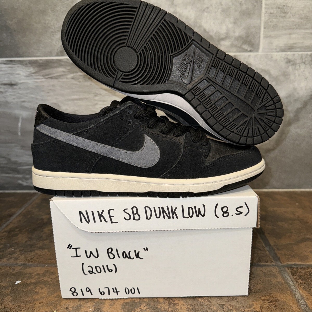 Nike SB Dunk Low Premium Ishod Wair Black Light Graphite Nike SB Dunk Low Premium Ishod Wair Black Light Graphite