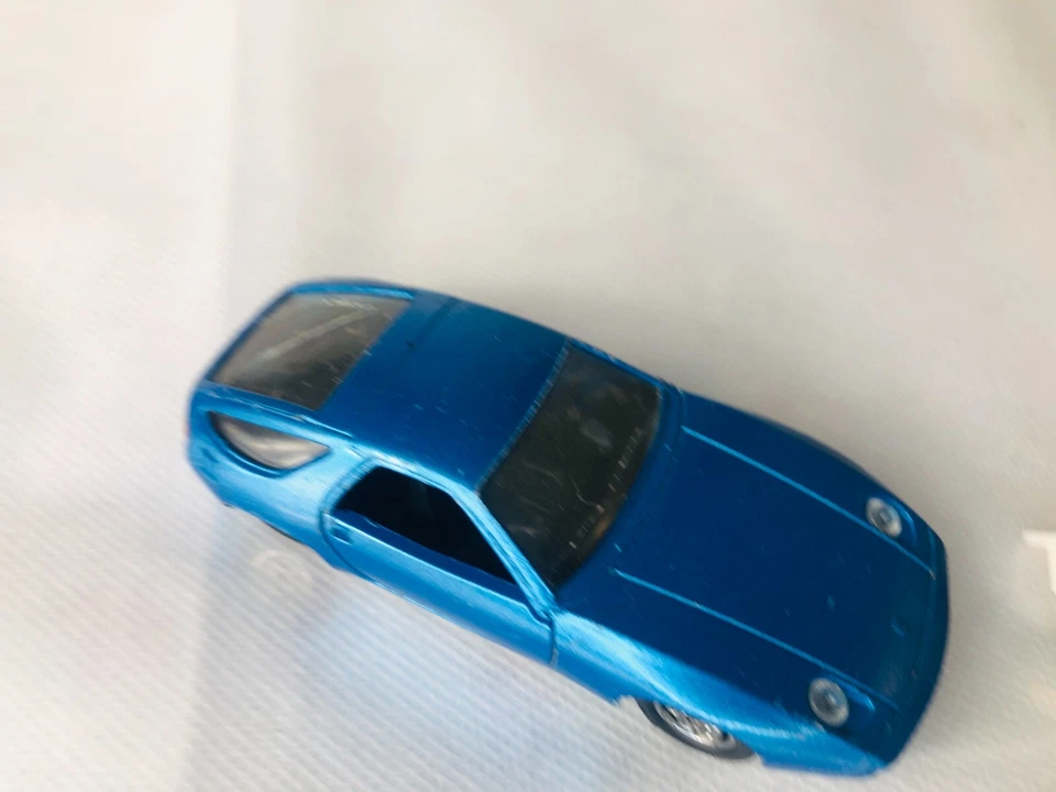 Игрушечный автомобиль Porsche 928 Solido Hi-Fi 43 винтажный имеет проблемы nfb - Изображение 2 из 4