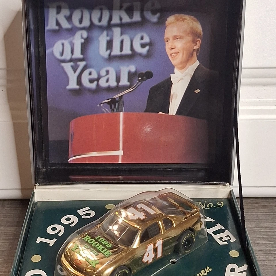 Ricky Craven 1995 Rookie Of The Year Matchbox Super Stars Nascar 1/64 DieCast  - Image 2 of 4