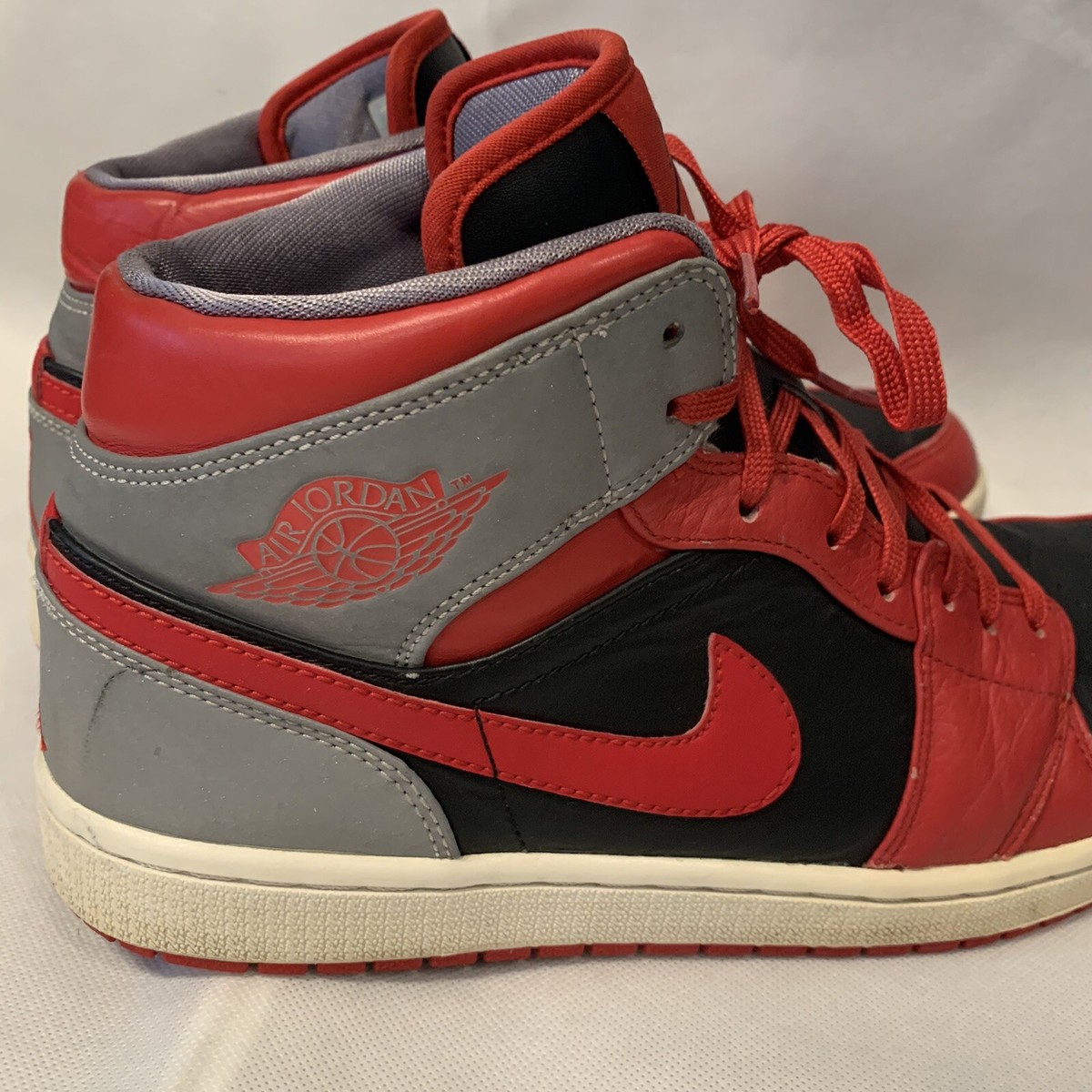 jordan 1 mid 3m