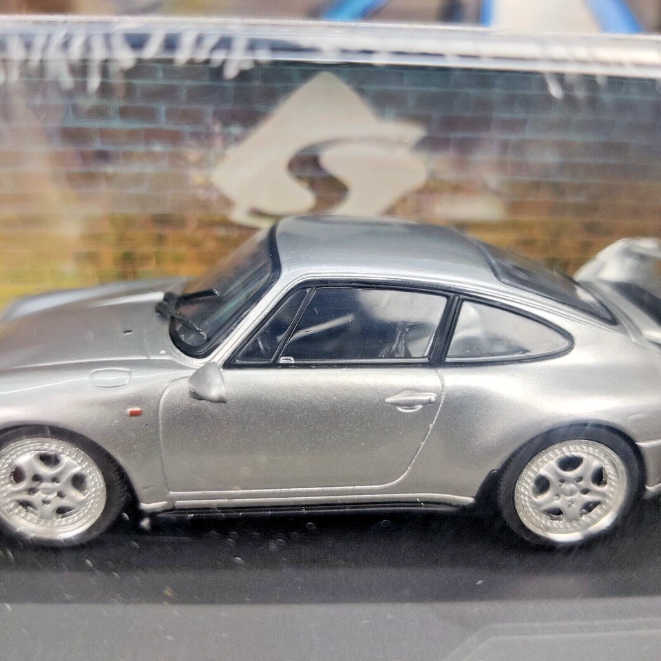 COCHE SÓLIDO PORSCHE 911 993 CARRERA RS CLUB DEPORTIVO POLAR PLATEADO 1:43 NU... - Imagen 4 de 4