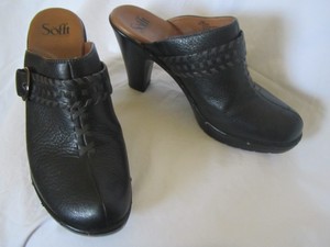 sofft shoes clogs