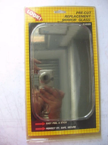 NOS MOTORMITE Taiwan L or R SIDE MIRROR GLASS #51020  truck various 