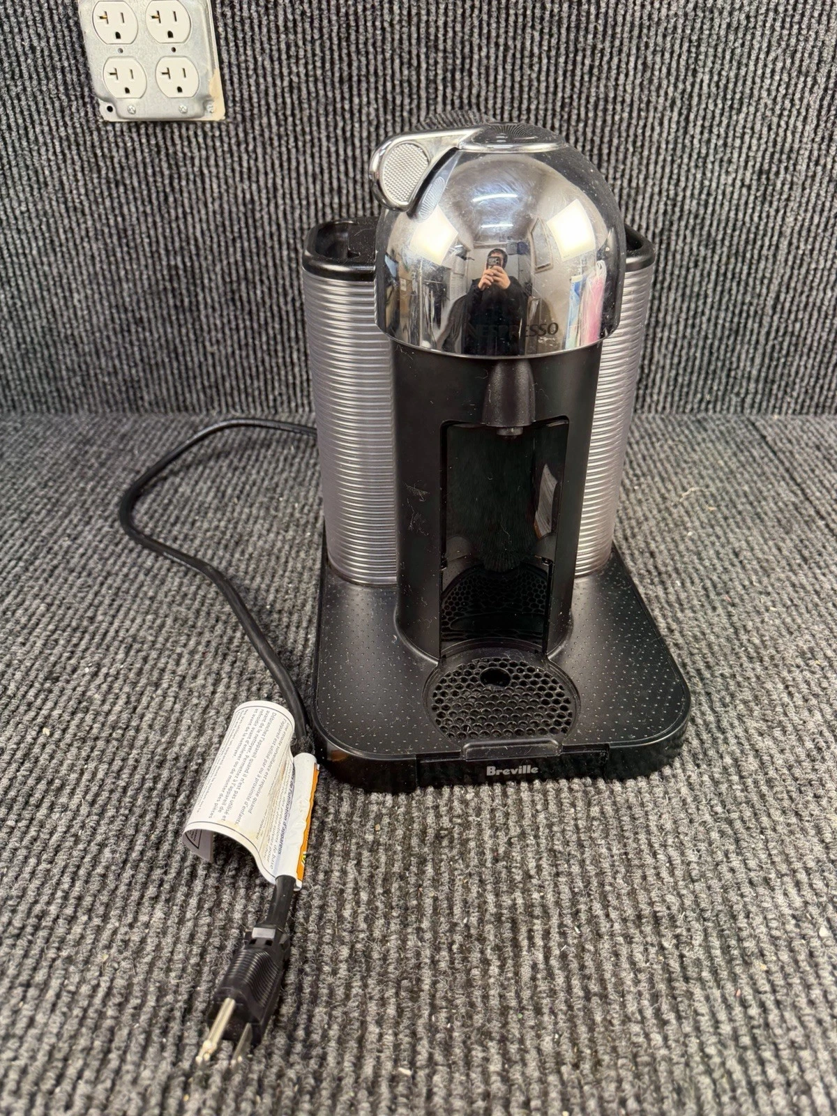Breville NESPRESSO BNV220 Espresso Coffee Maker Chrome Black - Tested/Works