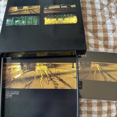Bloc Party Singles Collection And SIGNED The Prayer 7  And The Prayer CD