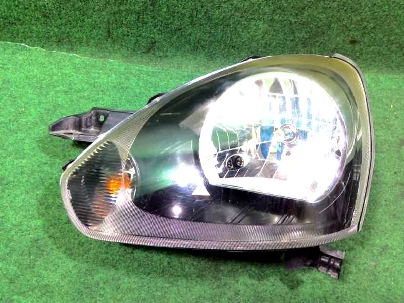 25+ Left Car & Truck Headlight Assemblies for Daihatsu for sale