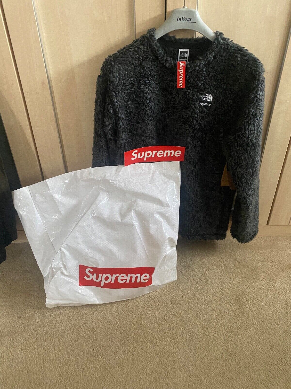 Supreme x The North Face High Pile Fleece Pullover Size Small with Bag