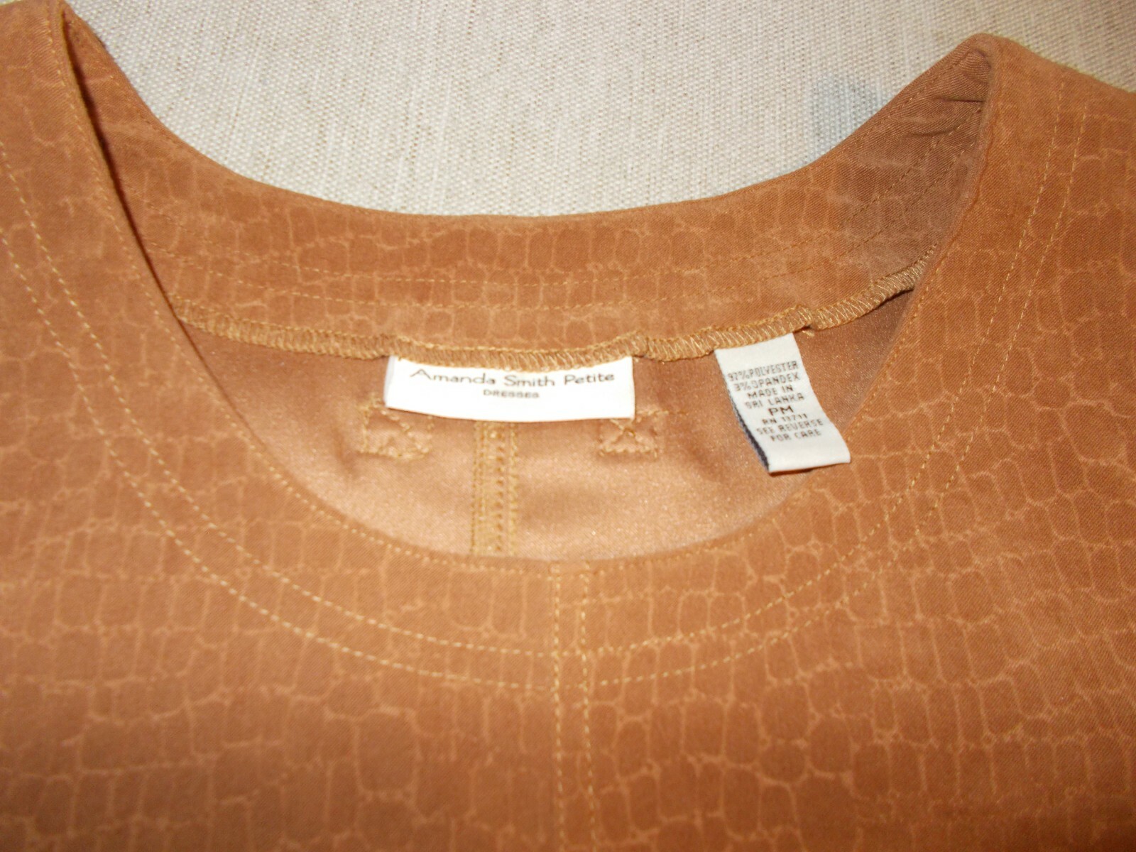 Amanda Smith Petites Size PM Python Gold Shift Dr… - image 6