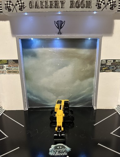 Funrise Cat Excavator Scale 1/32 Model Diecast - Picture 8 of 12