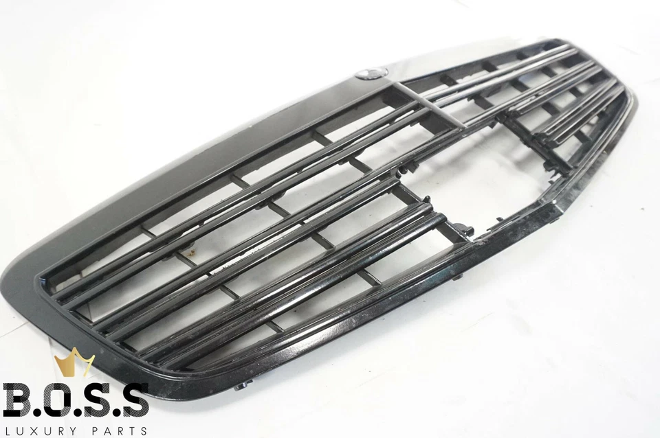 07-14 Mercedes W216 CL550 S550 CL63 AMG capó izquierdo parrilla OEM Foto 2 de 4