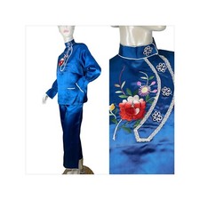 1940s Japanese Pajama gift set souvenir with shoes scarves hair bow and fan