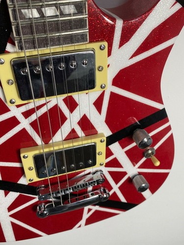 Custom Painted Guitar Glow in The Dark Metal Flake striped Strat Style - Picture 8 of 11