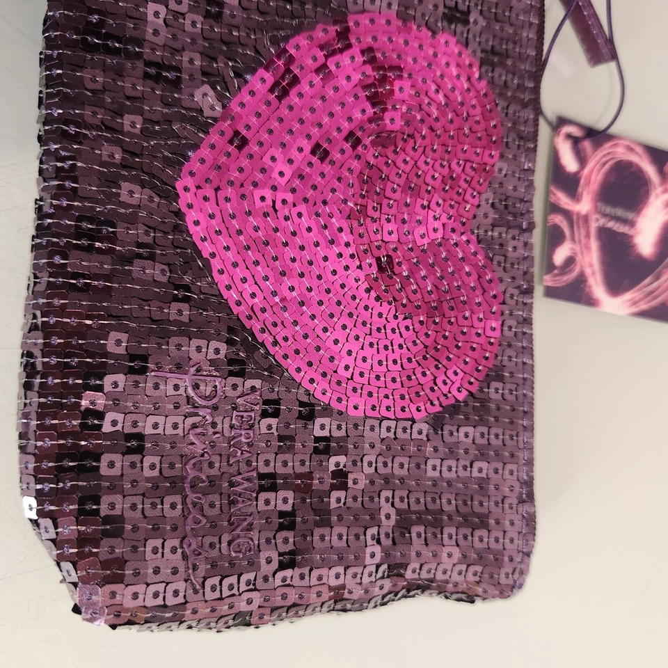 Princesa Vera Wang Mujer Púrpura Corazón Lentejuelas Brillante Bolso de Maquillaje Estuche de Artículos de Aseo Nuevo con Etiquetas Foto 4 de 4
