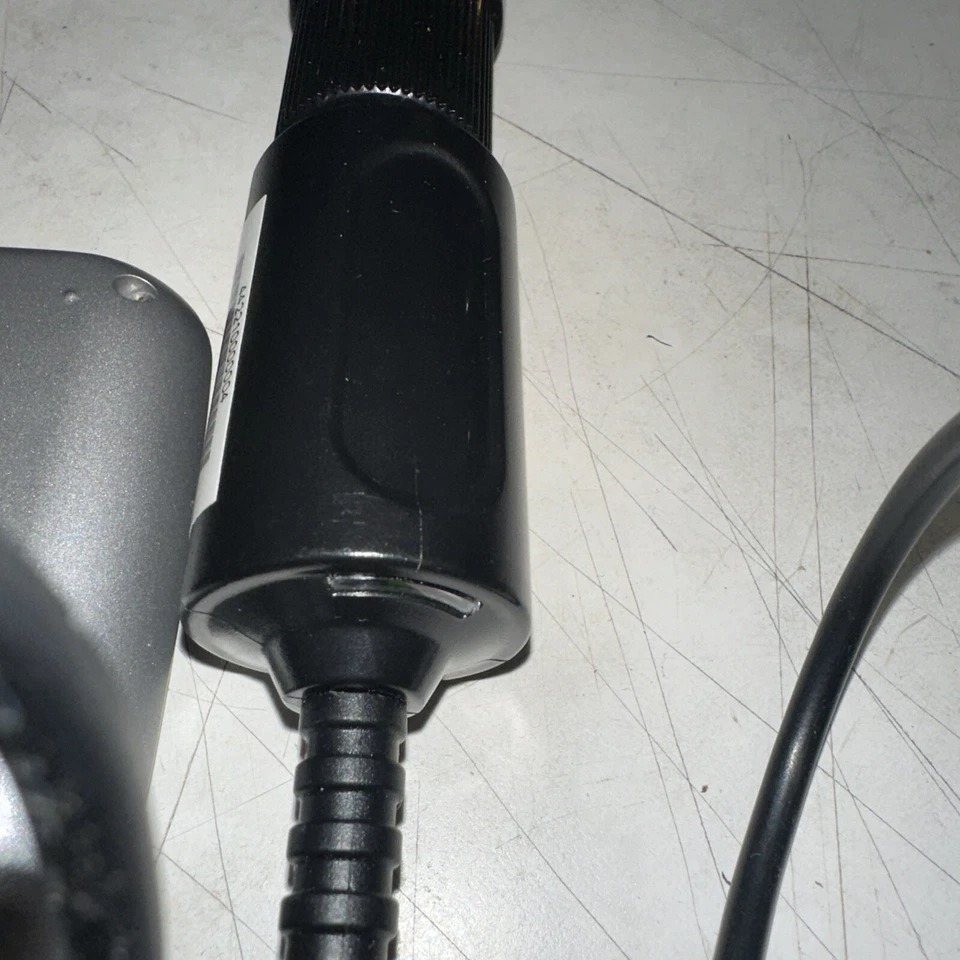 Magellan RoadMate 5120-LMTX - used With Power Adapter Bundle - Image 2 of 4