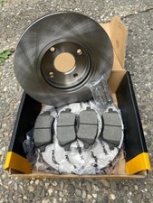 Ridex Bremsscheiben / Bremsbeläge Ford Fiesta MK6 Schrägheck ab 06/2008 278x23mm