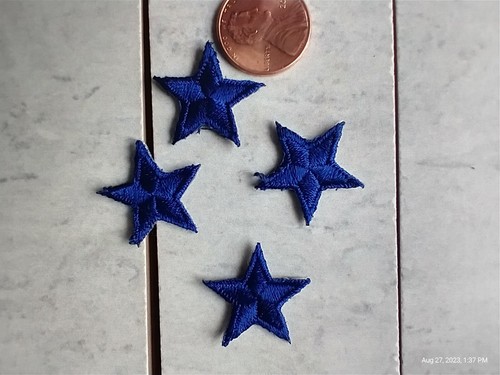 Blue Star Embroidery Sew Iron On Patch Badge Embroidered Fabric Applique 4pc - Picture 2 of 3