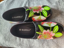 Rasolli Slip On Clogs Shoes Women’s Size 9 Floral Multicolor NWOT