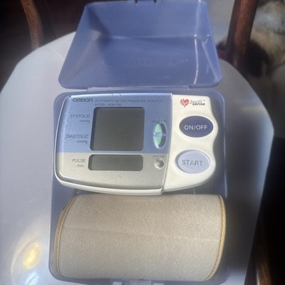 Omron HEM-780 Automatic Blood Pressure Monitor w/ Comfit Cuff and Case.