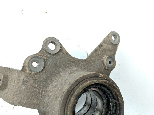 01 Yamaha Grizzly 600 Front Right Wheel Spindle Knuckle Carrier - Bild 4 von 6
