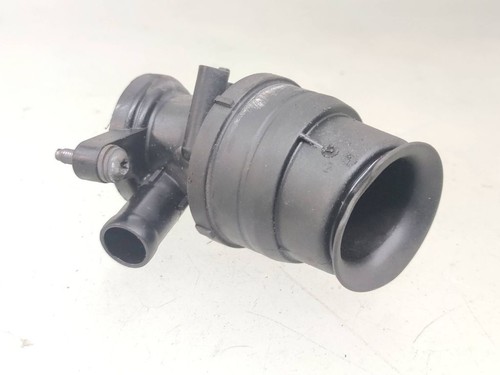 Volkswagen PASSAT B6 2010 Benzin 90kW Ansaugrohr Ansaugschlauch Turbolader