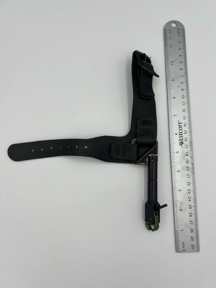 Tru-Fire Hardcore 2.0 Buckle Foldback Release Aid - Black - Image 2 of 3