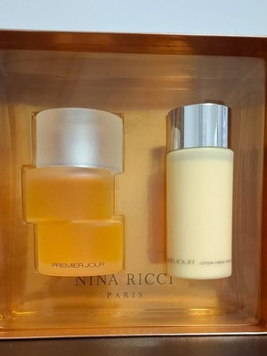 Premier Jour by Nina Ricci   Eau de Parfum 100ml & 100ml Perfumed Body Lotion 
