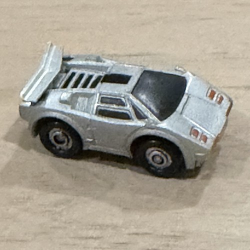 Micro Machines Vintage Silver Lamborghini Countach 1988 Funrise Retro  - Afbeelding 1 van 8